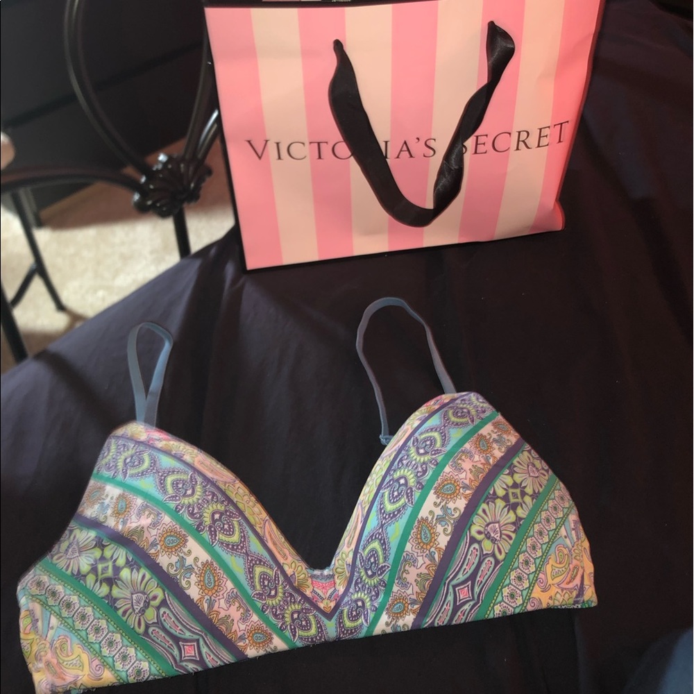 Victoria Secret bra 32c
